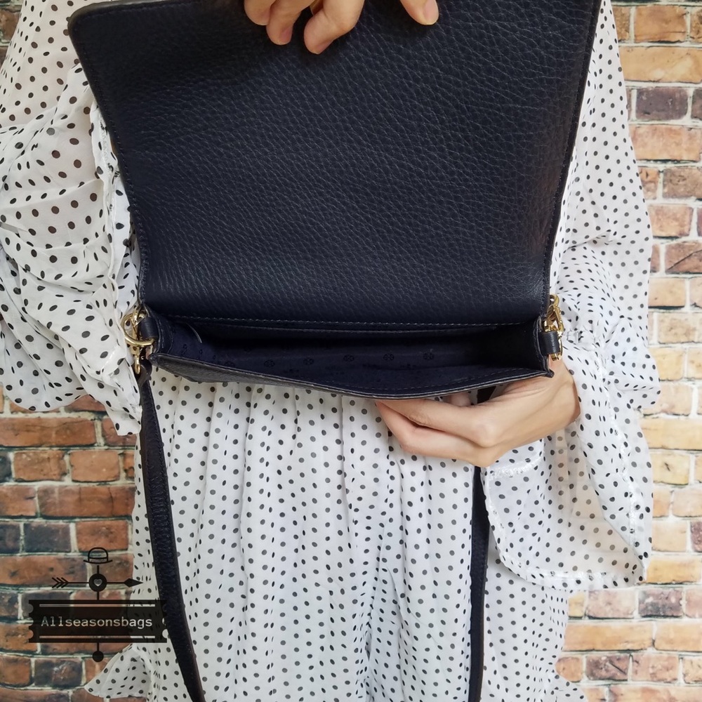 Tory Burch t Bombe SMALL crossbody navy BLUE bag - Picture 5 of 8